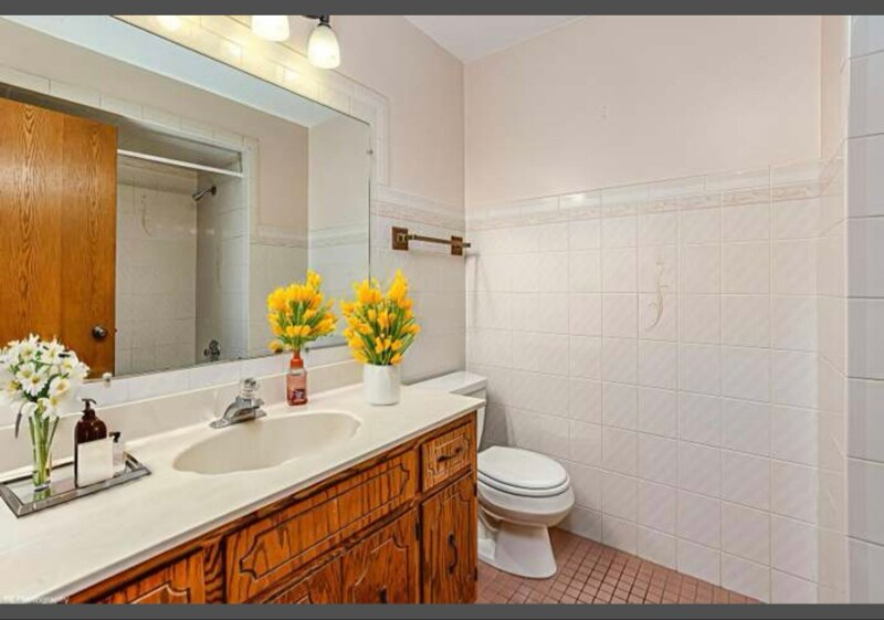 Building Photo - 9535 S 53rd Ave