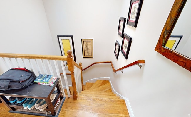 Building Photo - 8 Marney St