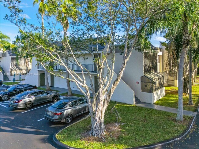 Building Photo - 7929 SW 104th St