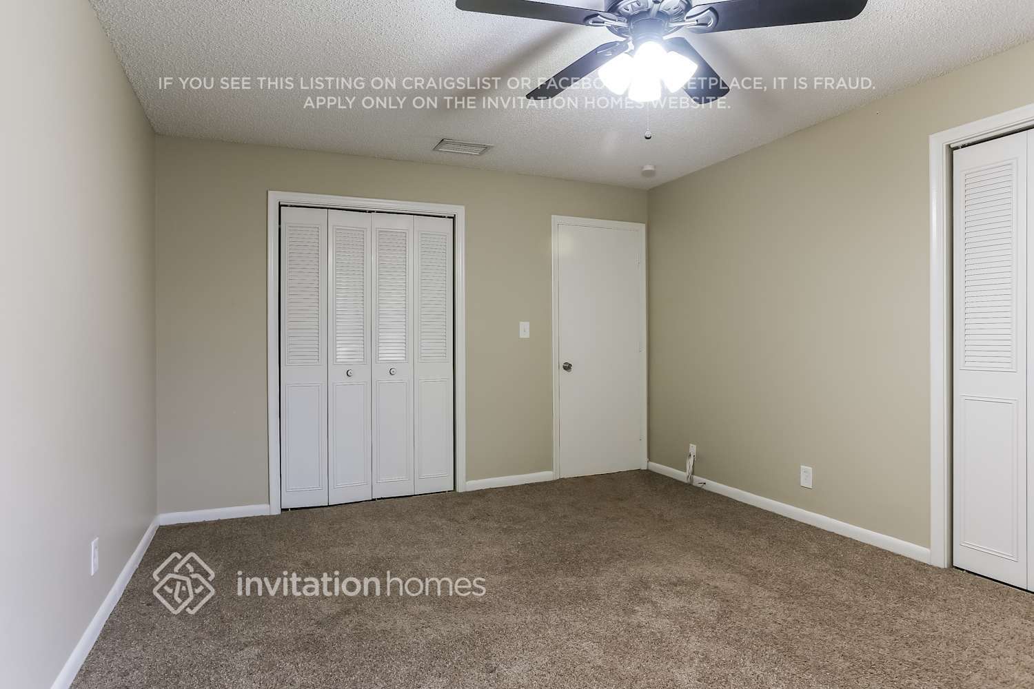 Building Photo - 11090 Glenwood Dr