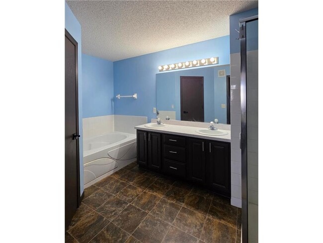 Building Photo - 17032 Eagleview Ln