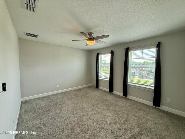 Building Photo - 505 Windwalker Dr