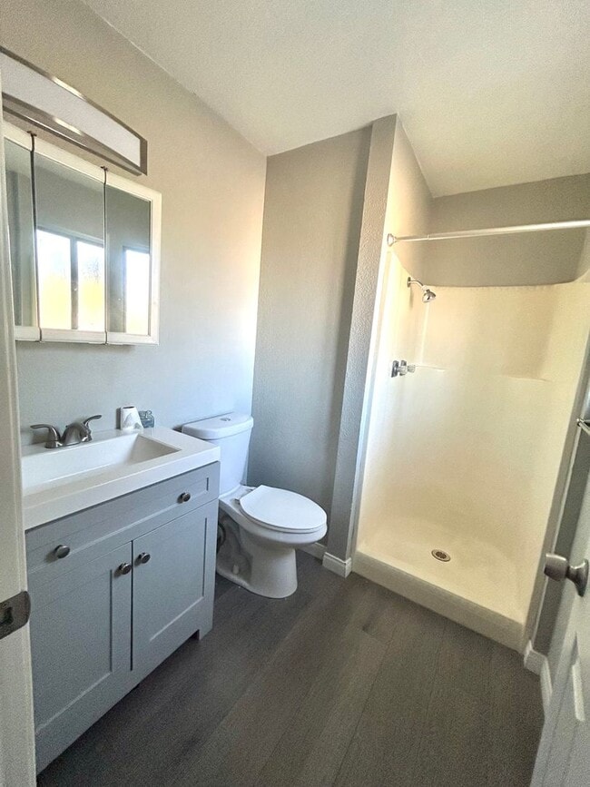 Building Photo - Welcoming 3 Bedroom 1.5 Bathroom Home