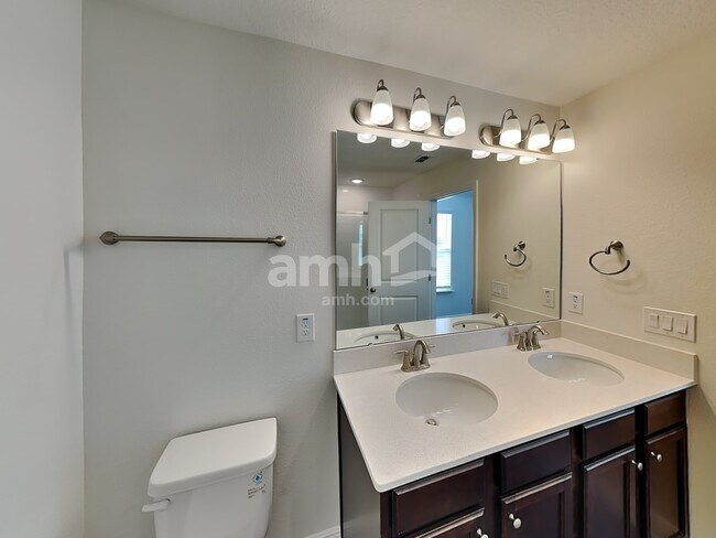 Building Photo - 2865 Ponds Trl