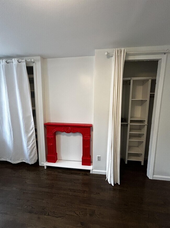 Building Photo - 63 Madison St