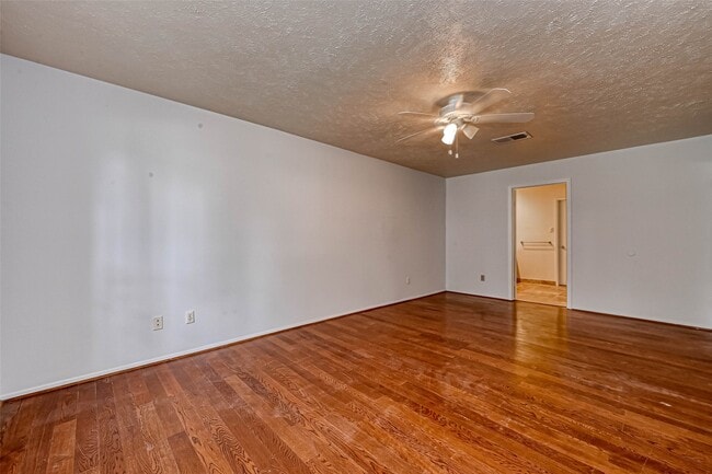 Building Photo - 2831 Pecan Ridge Dr