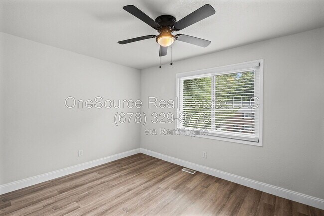 Building Photo - 1340 N Hampton Rd