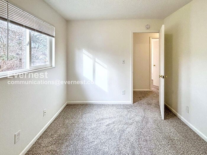 Building Photo - 739 43rd Ave