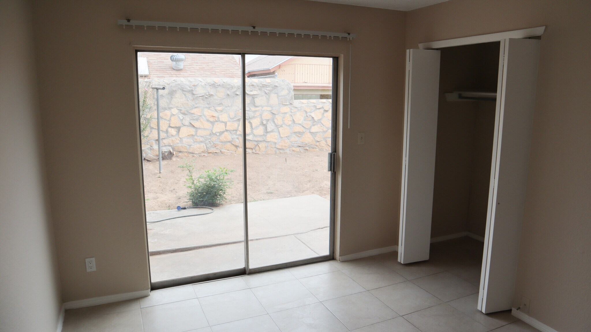 Building Photo - 11322 Lake Nemi Dr