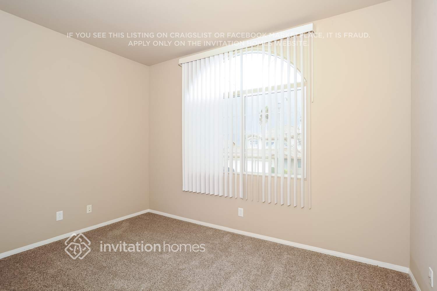 Building Photo - 4208 Sungate Dr