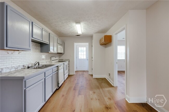 Building Photo - 275 Westchester Cir