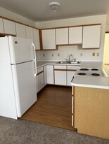 Building Photo - Jamesway Apartments