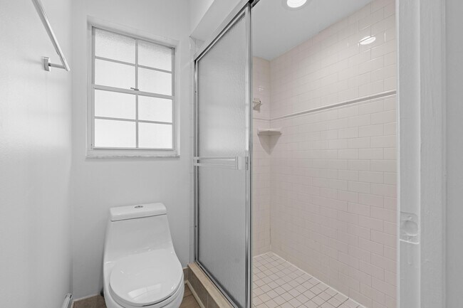 Building Photo - 1410 Ocean Dunes Cir