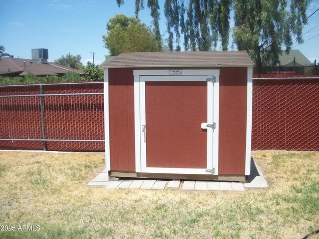 Building Photo - 3938 W Marlette Ave