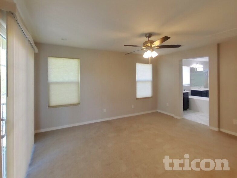 Building Photo - 3360 W Hayduk Rd