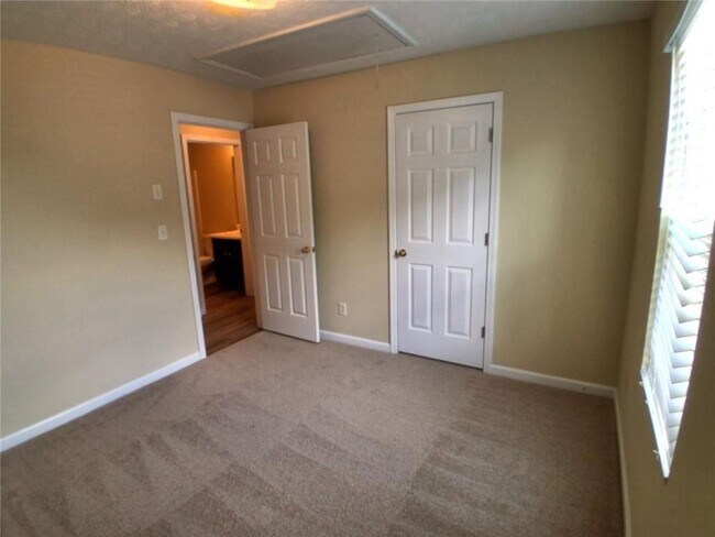 Building Photo - 3617 Oakland Spring Ct