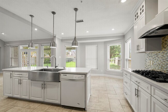 Building Photo - 6214 Pebble Canyon Ct