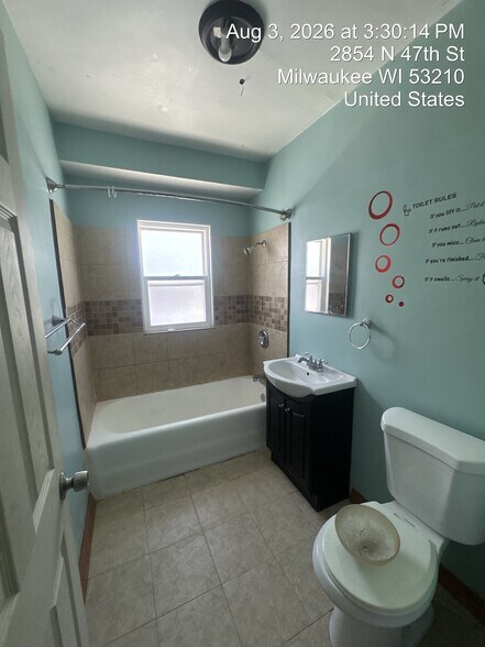 Building Photo - 2856 N 47th St
