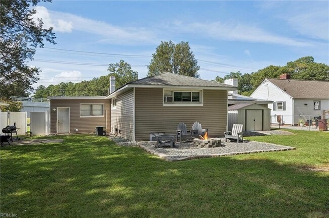 Building Photo - 522 Denbigh Blvd