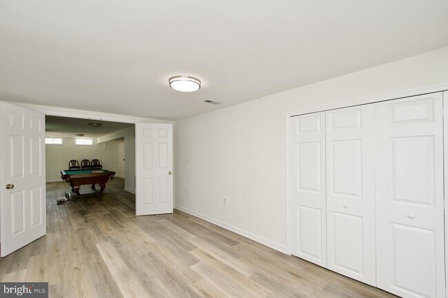 Building Photo - 8614 Oak Chase Cir