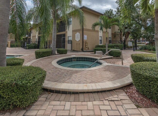 Building Photo - 12293 Sailwinds Dr