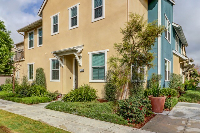 Building Photo - 54 Concepcion St