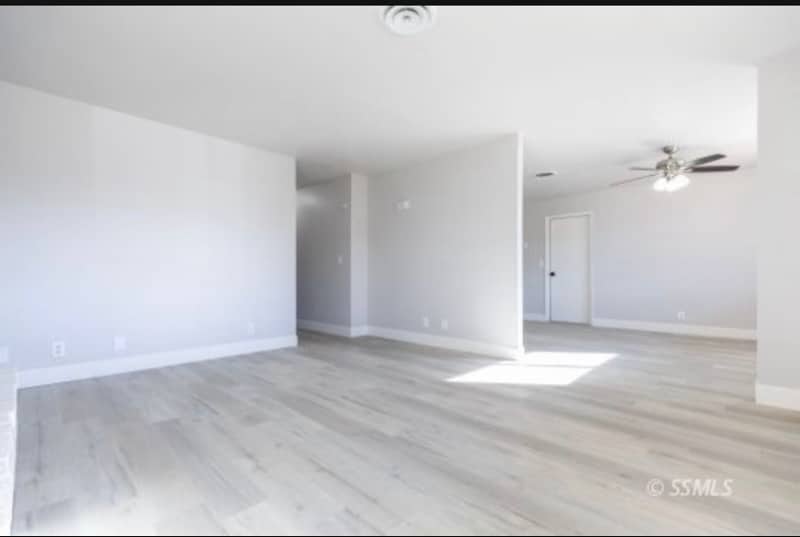 Building Photo - 608 E California Ave