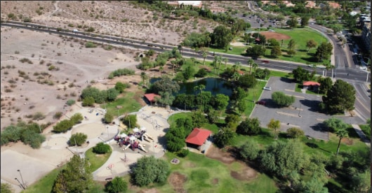 Building Photo - 700 E Mesquite Cir