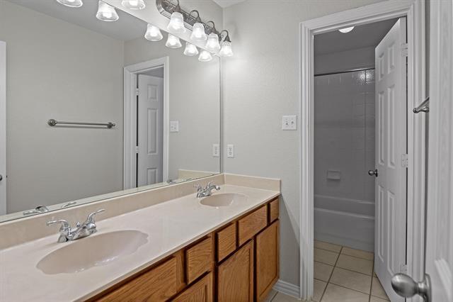 Building Photo - 2830 Cedar Brook Dr