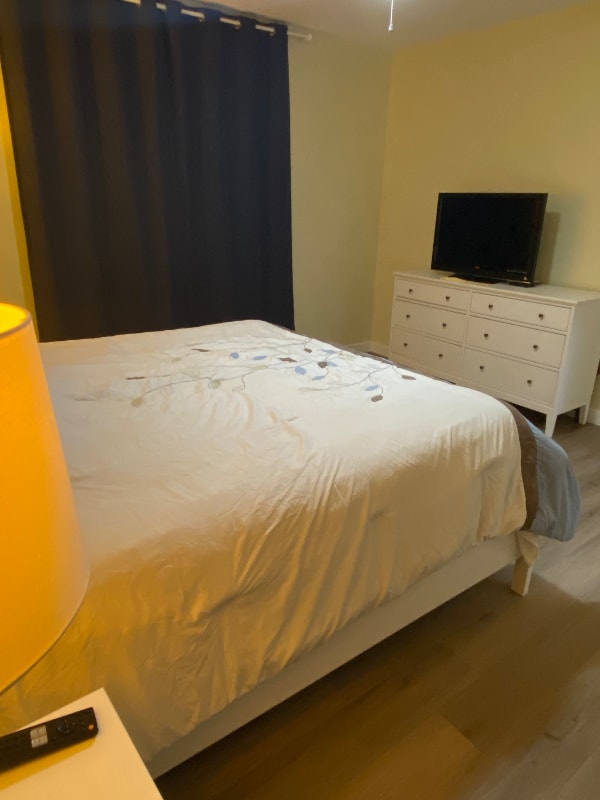 Building Photo - 9366 Lago Mar Ct