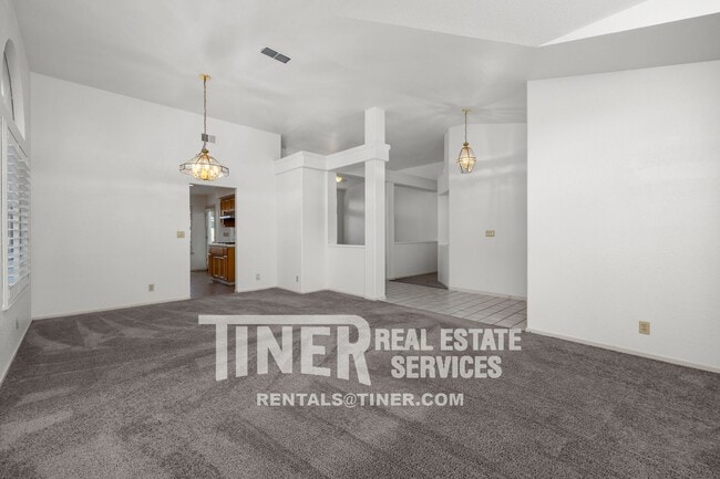 Building Photo - 180 Briggs Ranch Dr