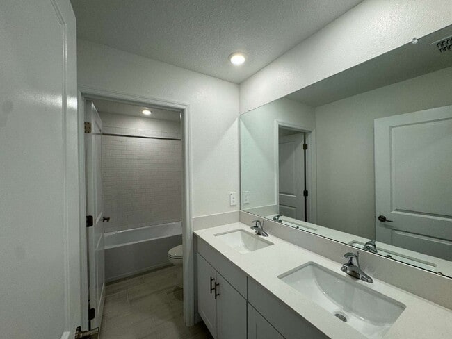 Building Photo - 11634 Radiant Shr Lp