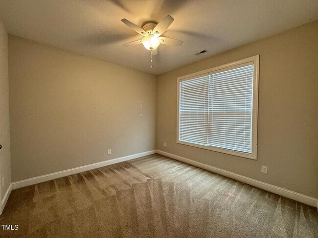 Building Photo - 248 Turner Oaks Dr