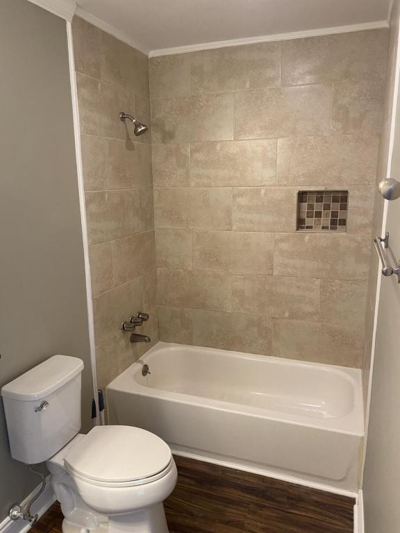 Building Photo - 1437 Fernwood Glendale Rd