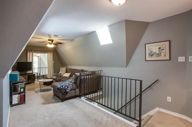 Building Photo - 137 Oak Haven Dr