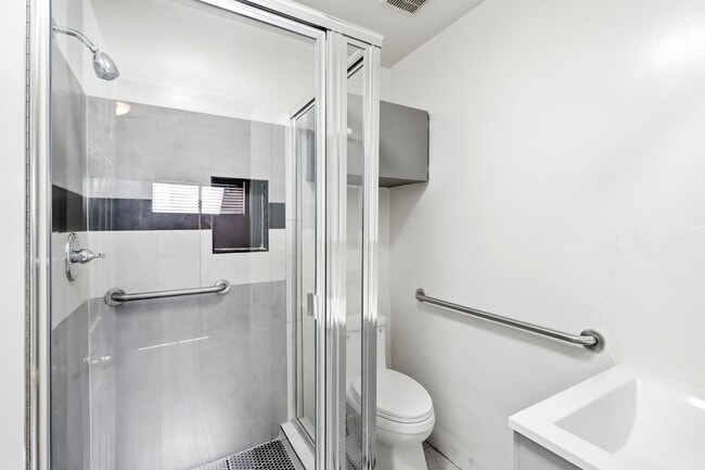 Building Photo - O'SULLIVAN