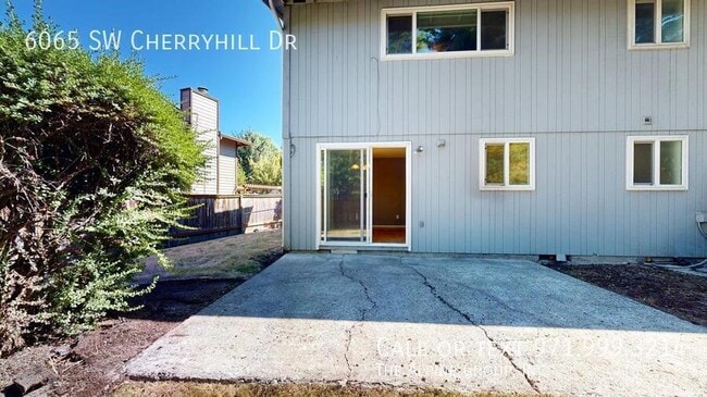 Building Photo - 6065 SW Cherryhill Dr