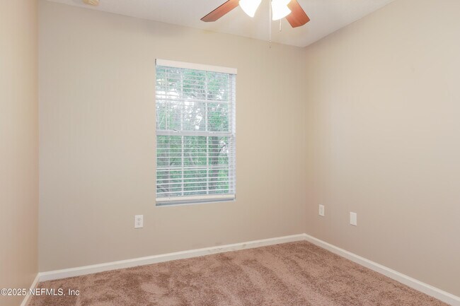 Building Photo - 8121 Oden Ave