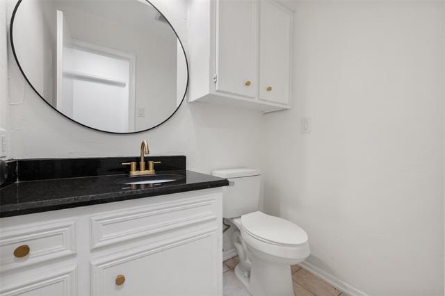 Building Photo - 701 Rocky Canyon Rd