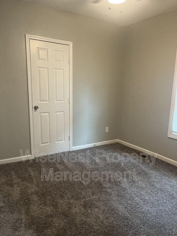 Building Photo - 3509 Brooklyn Ave