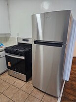 Building Photo - 11775 Culver Blvd