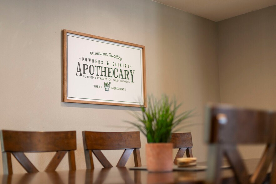 Building Photo - 23600 NE 10th Ave