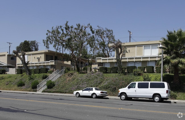 Building Photo - 1655-1701 West Malvern Avenue