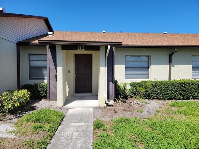 Building Photo - 6010 Indrio Rd