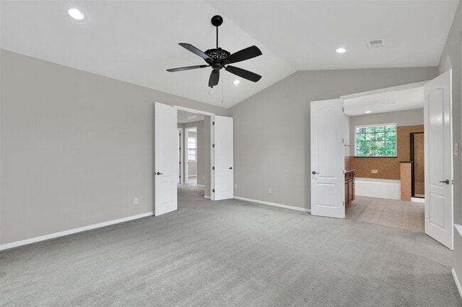 Building Photo - 14557 San Pietro Dr