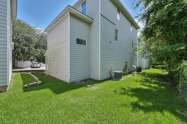Building Photo - 167 Binnacle Ct