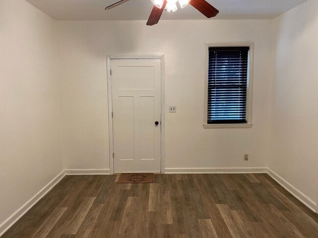 Building Photo - 2 Bed 1 Bath Single Family Home in Wausau