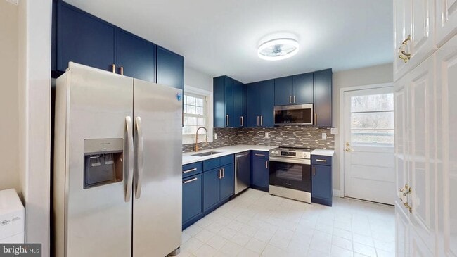 Building Photo - 11813 Cornwell Dr