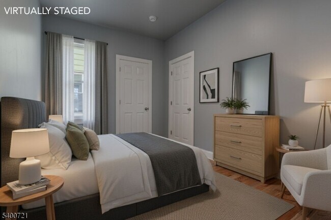 Building Photo - 882 S 14th St