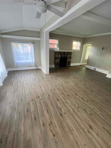 Building Photo - 2714 Locust St